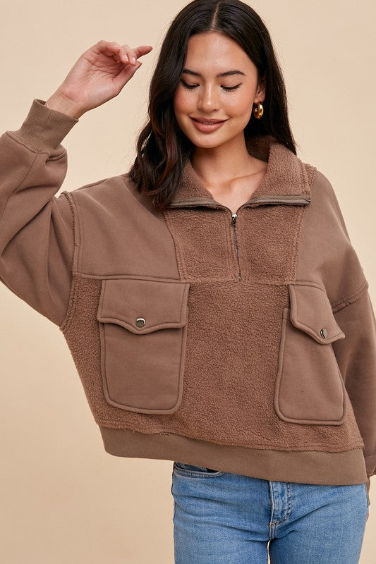 Contrast Fleece 1/4 Zip Pullover Brown