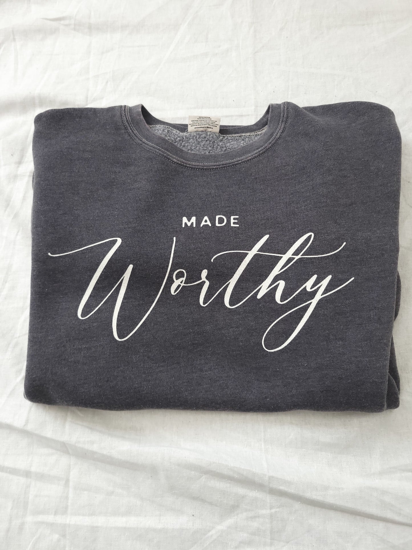 MADE WORTHY Mineral Graphic Sweatshirt S-XL