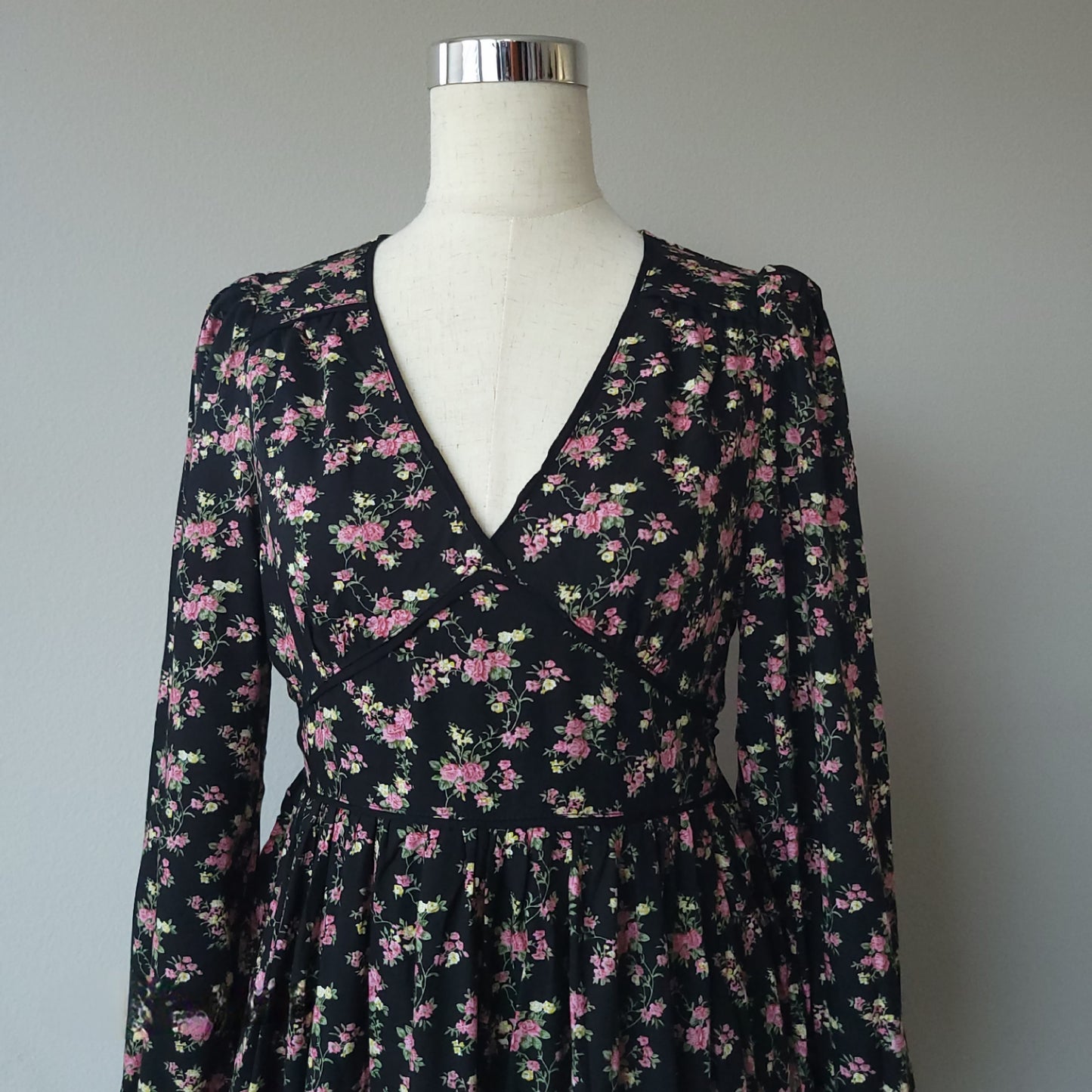 Floral V Neck Long Sleeve MAXI DRESS