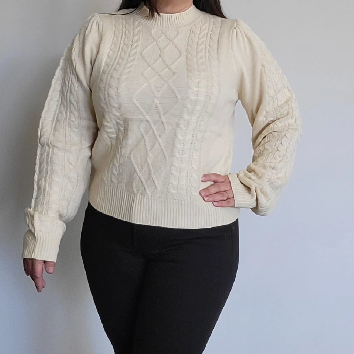 Soft Crew Neck Cable Knit Sweater