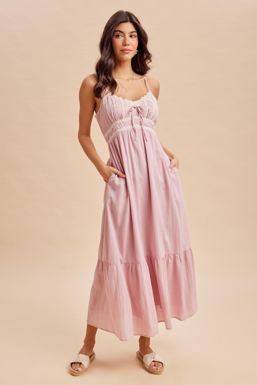 white summer dress short sleeves Sleeve Maxi M / White Sub-Category:MAXI DRESSES Its lightweight Gianna Gown - Emerald Color option:Black