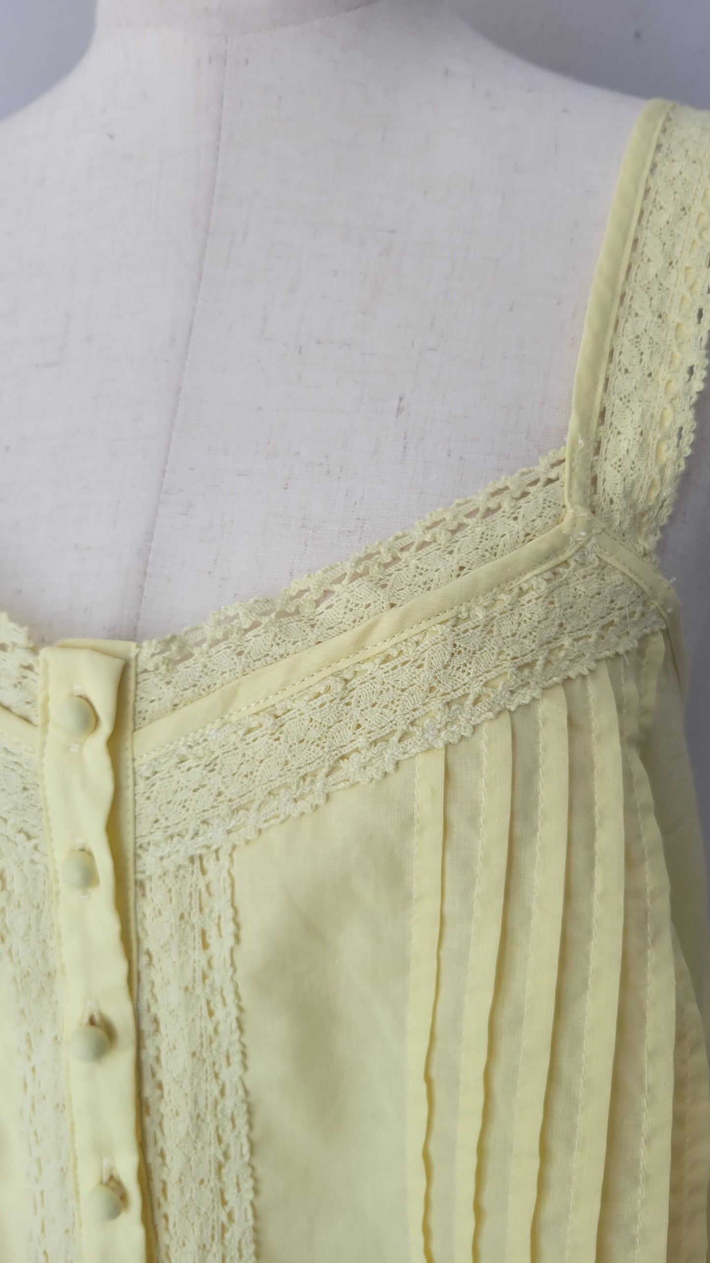 Roize Cotton Pintuck Lace Yellow Tank Top