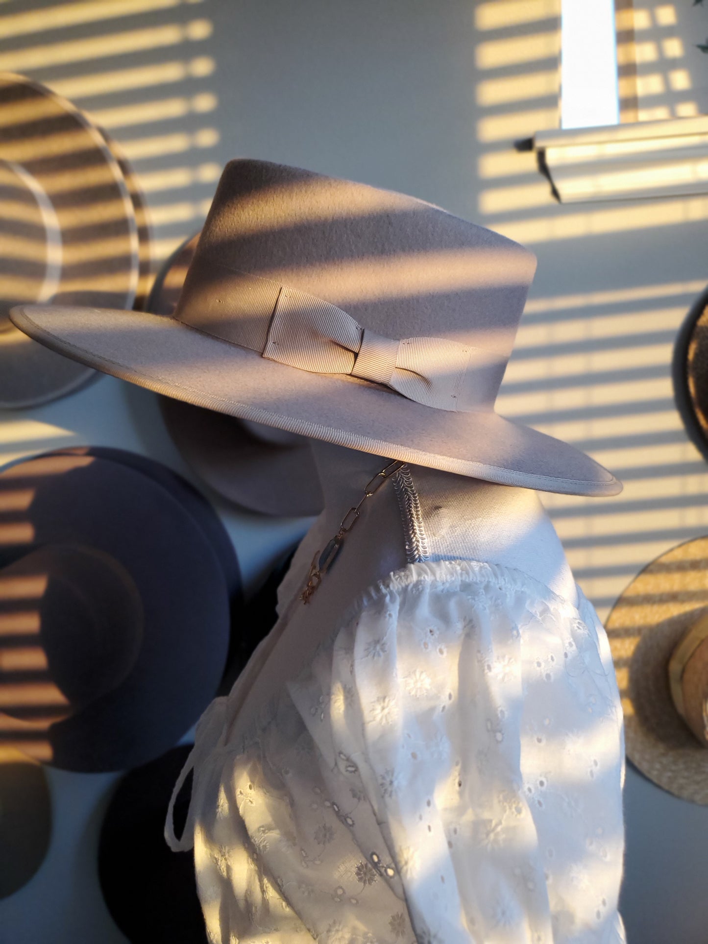 Stiff Brim Gambler Hat - Taupe