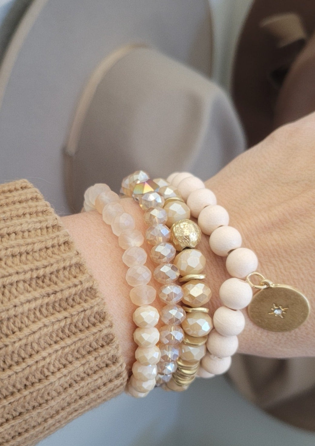 Faceted bead assorted stretch bracelet set-Nude