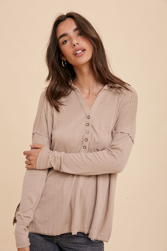 OVERSIZED RIBBED LONG SLEEVE HENLEY TOP