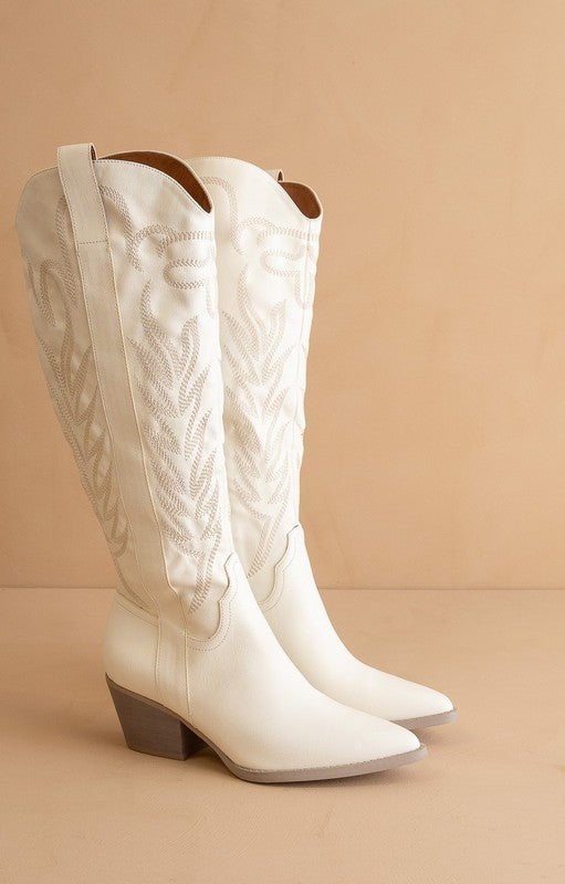 OASIS SOCIETY Samara - Embroidered Tall Boots White