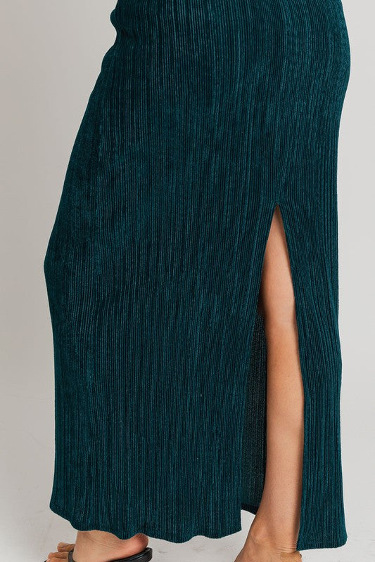 GREEN MAXI SKIRT WITH BACK SLIT
