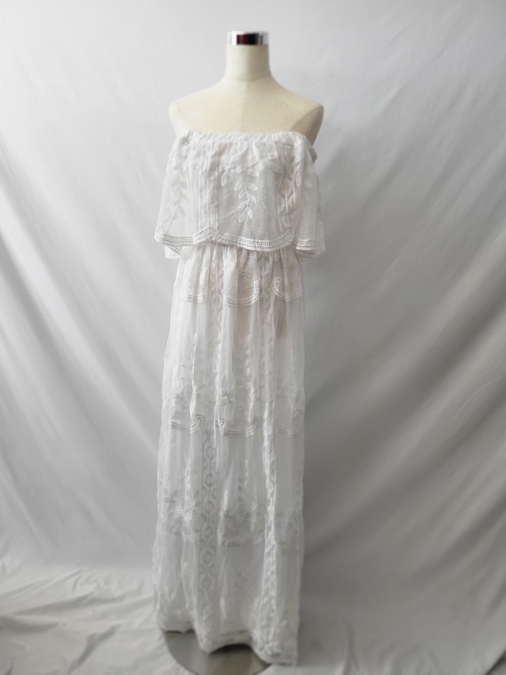 Off the Shoulder LACE Maxi Dress WHITE Mota Boutique Off the Shoulder LACE Maxi Dress WHITE Mota Boutique