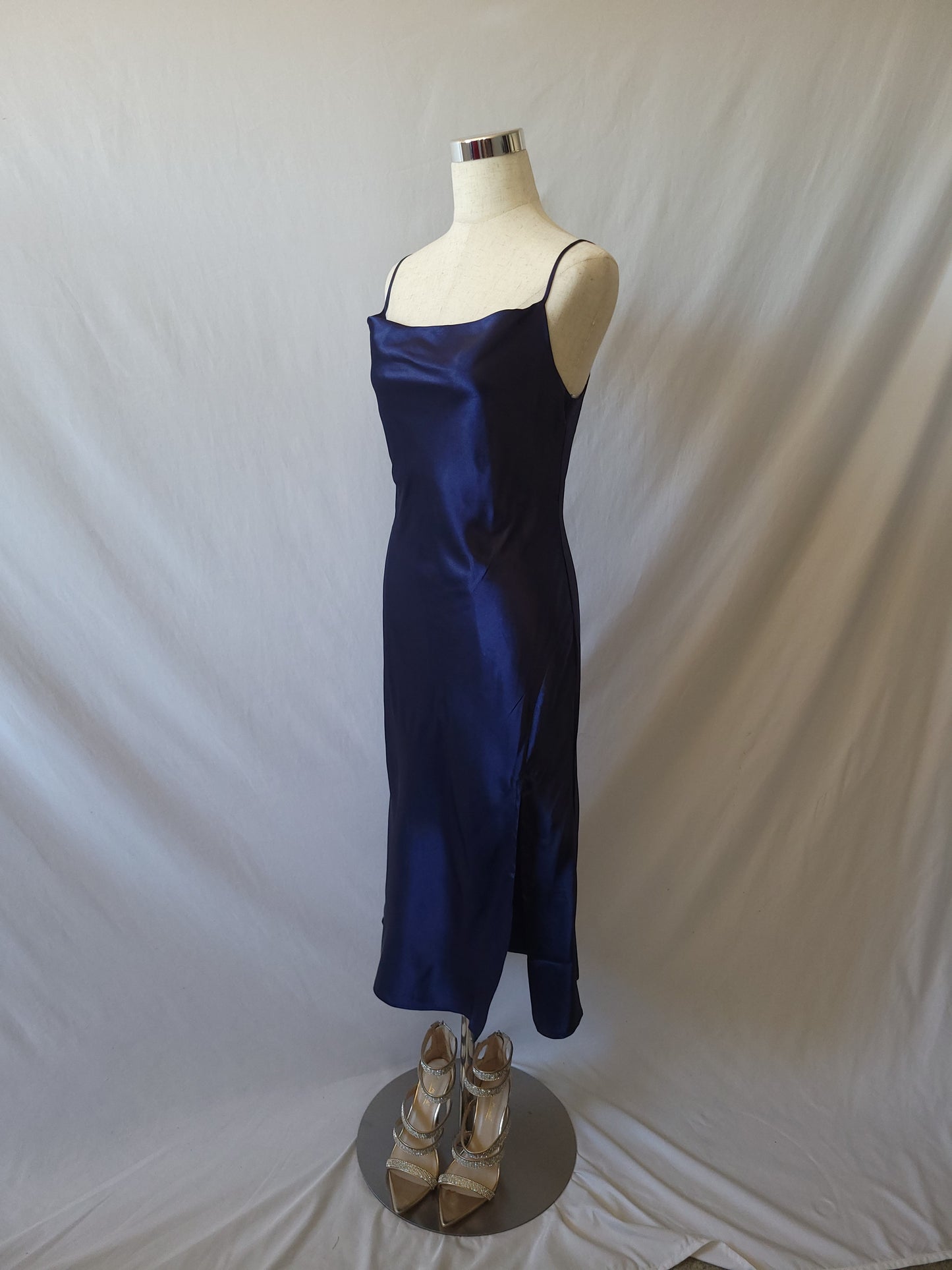 Satin cowl neck midi dress with slit - Navy