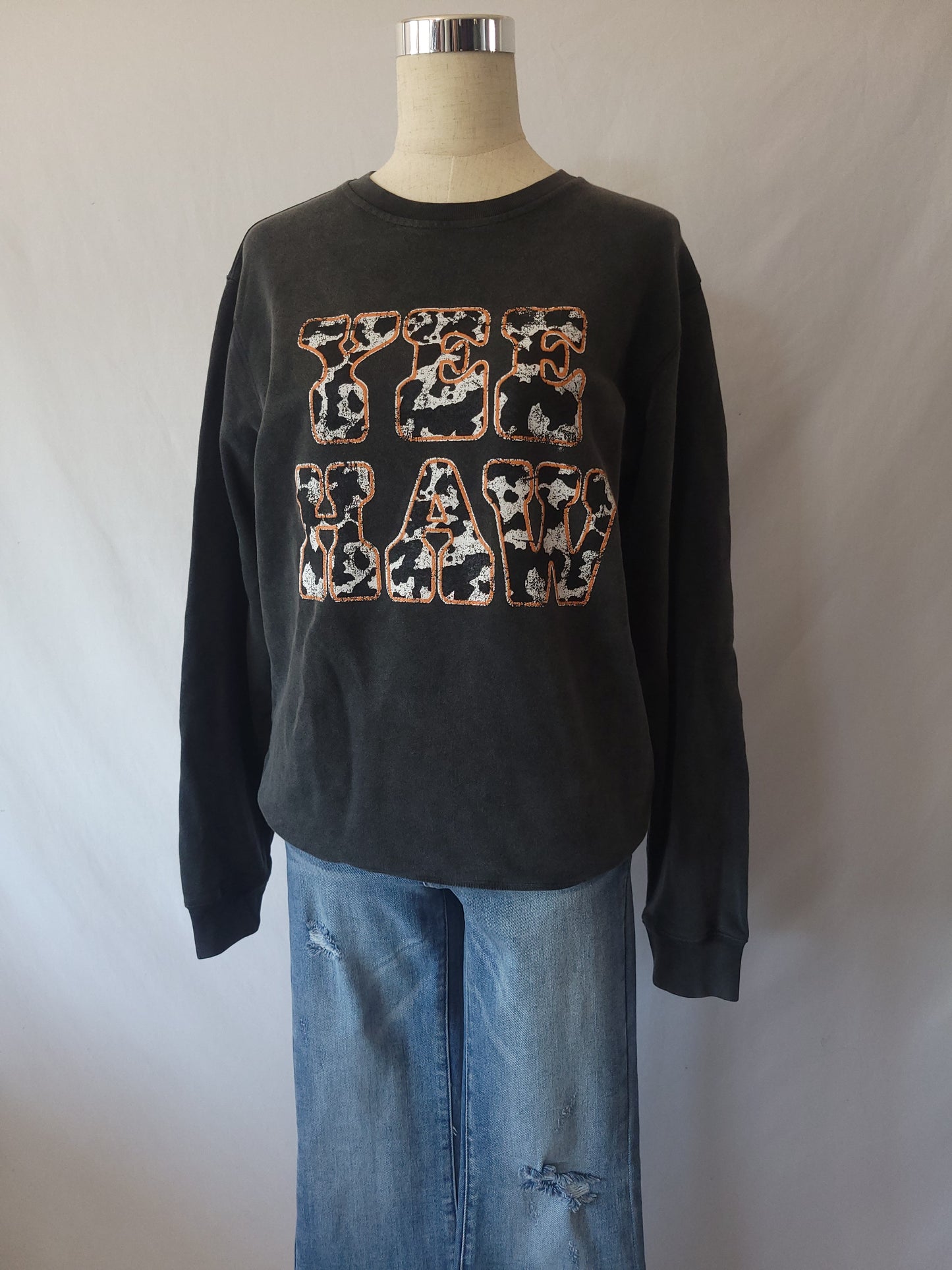 YEE HAW GRAPHIC MINERAL WASHED SWEATSHIRTS