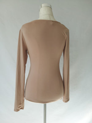 Long Sleeve Twisted Front Detail Top