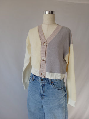 Color Blocked Cropped Cardigan-Ivory