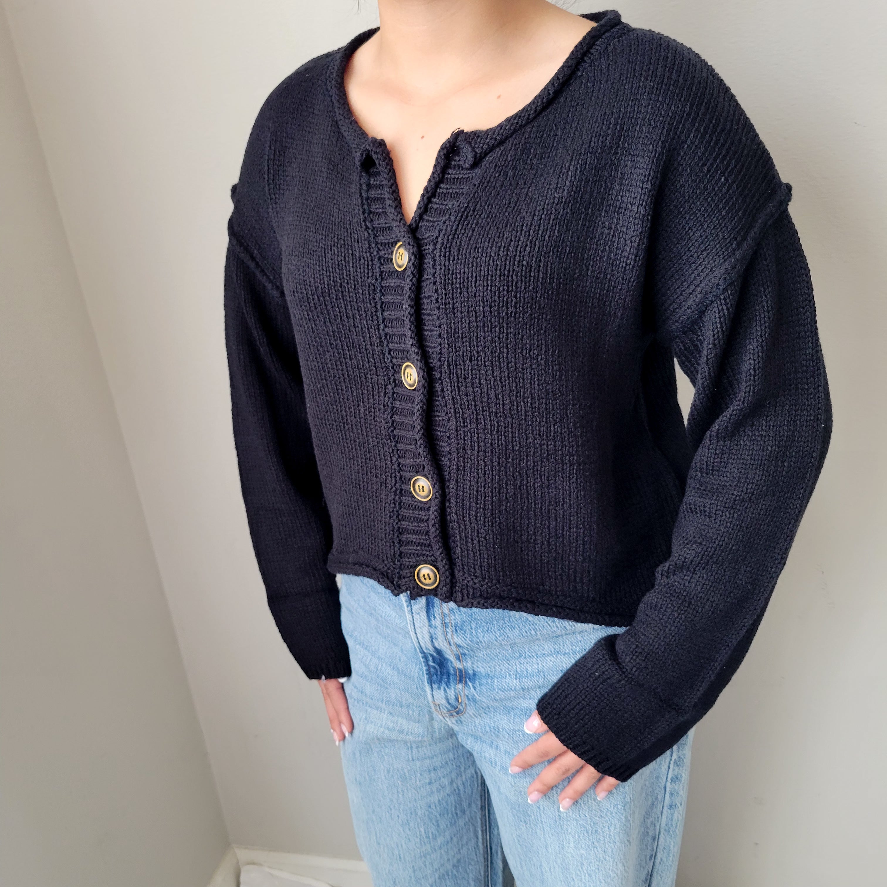 DROP SHOULDER OVERSIZED CROP CARDIGAN