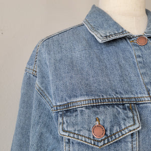 OVERSIZED CROP DENIM JACKET