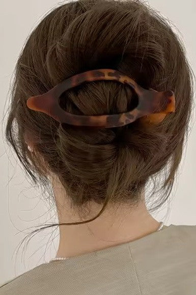 Oval Lay Down Flat Hair Claw Clips