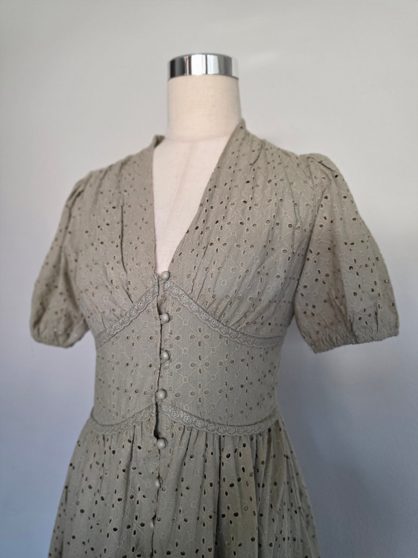 Lisa Cotton Eyelet Button Down Dress Olive Green