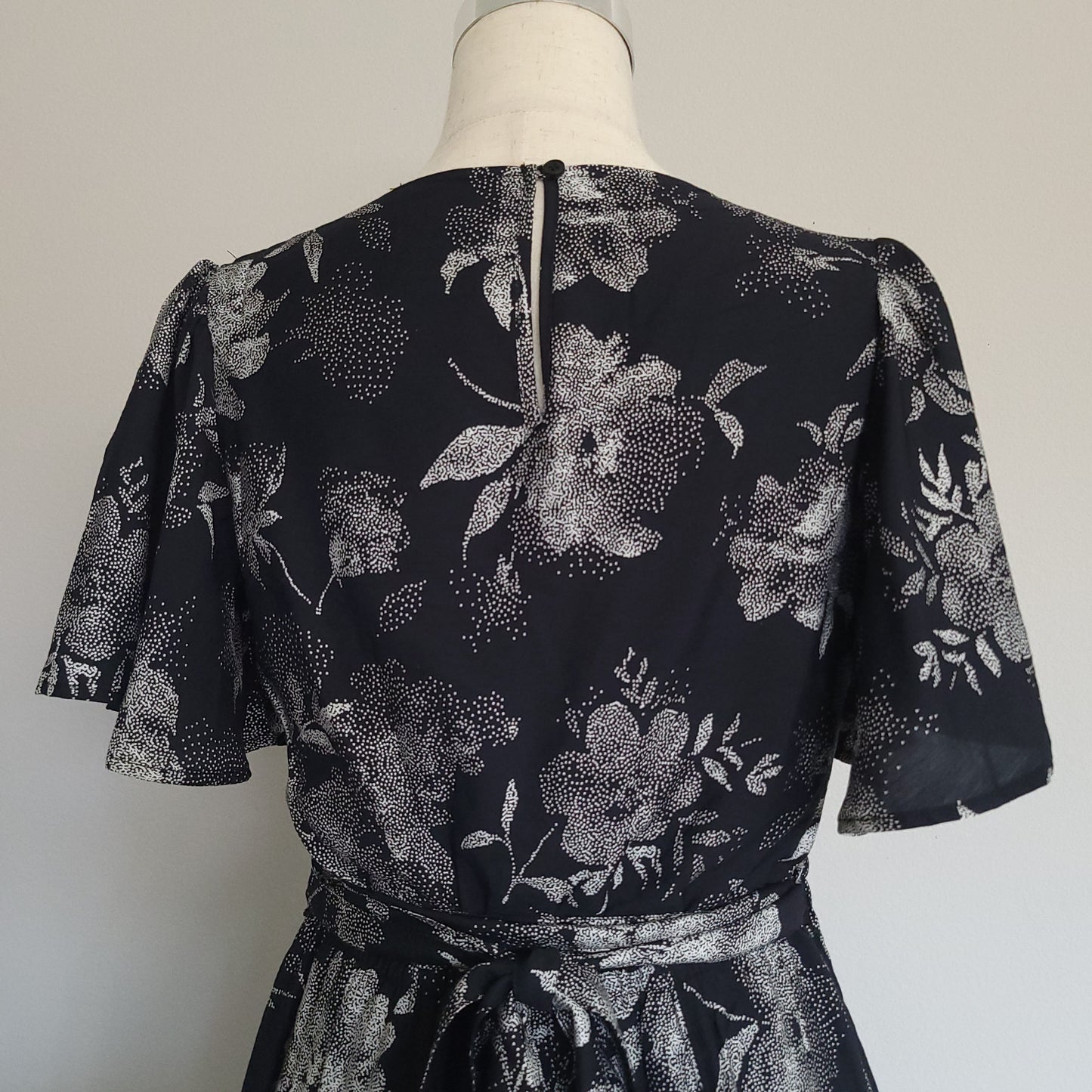 Elegant Floral Flutter Sleeve Maxi Dress