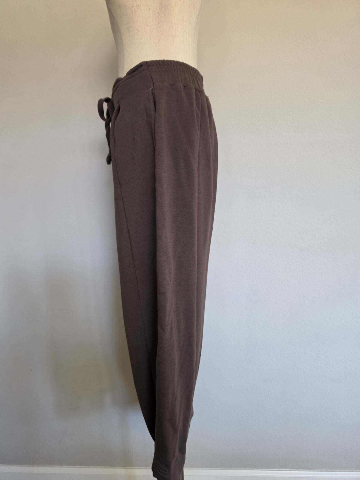 Relaxed Wide Leg Jogger Sweatpants Cotton Dark Brown