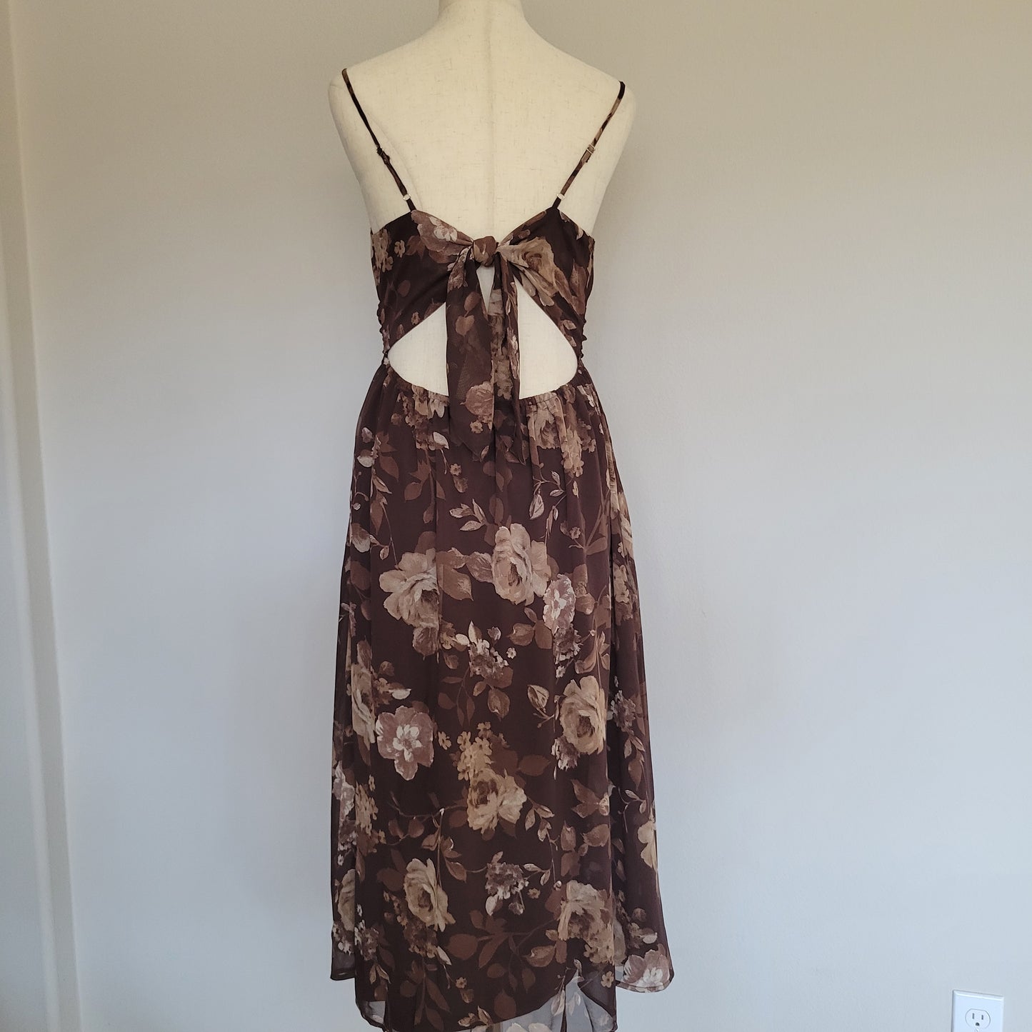 Floral Tie Back Slit Midi Dress Brown