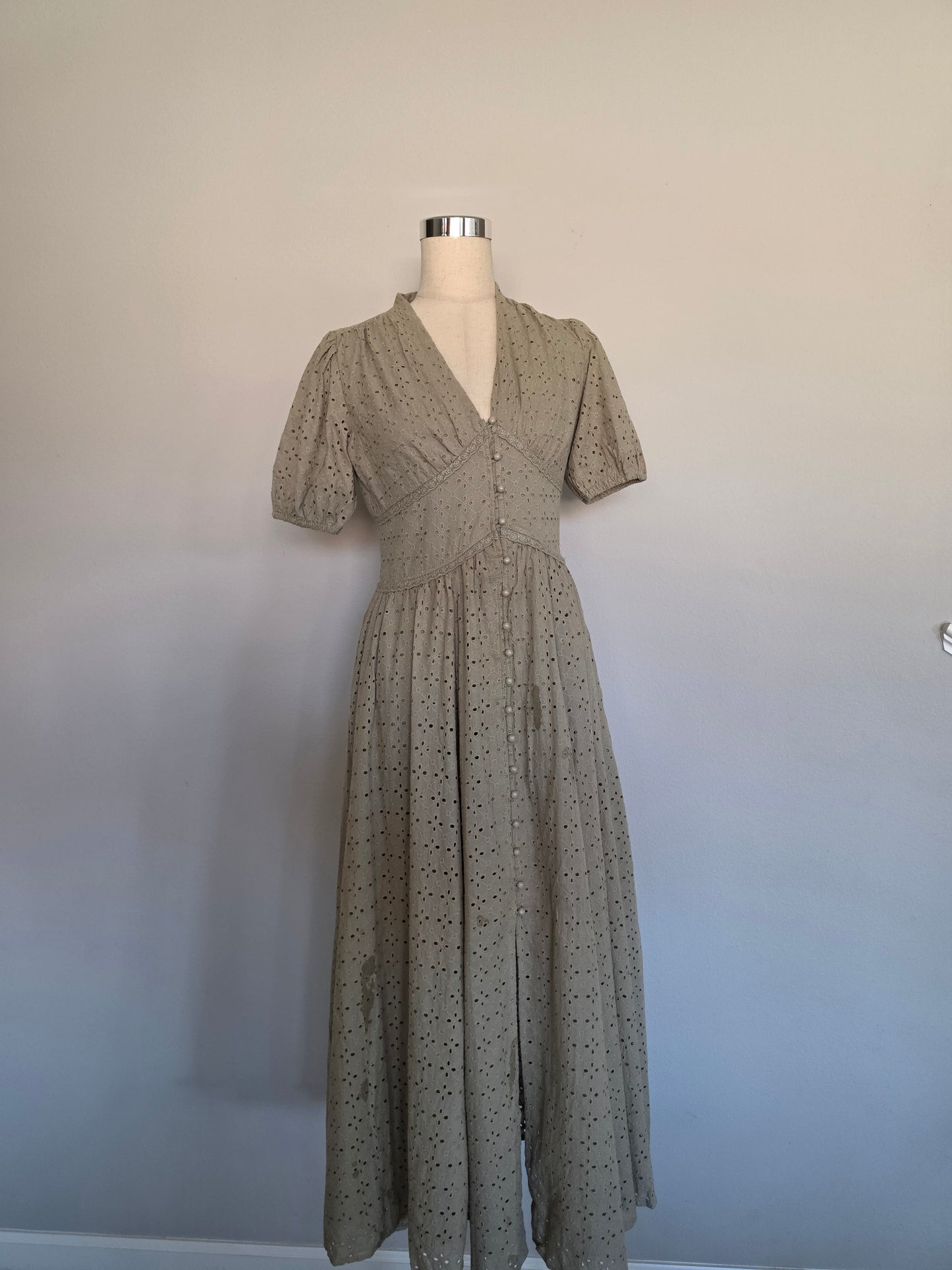 Lisa Cotton Eyelet Button Down Dress Olive Green