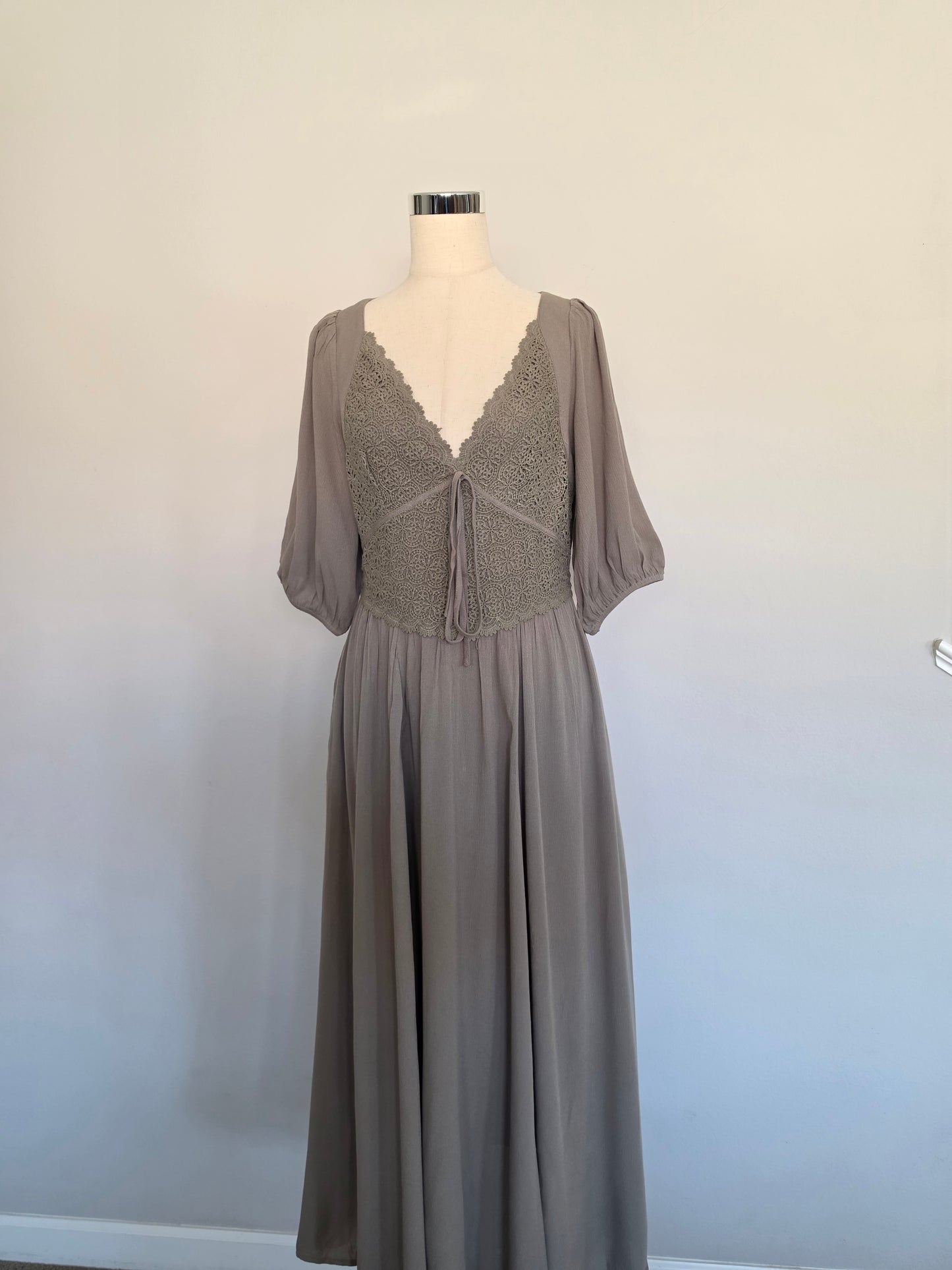 Annabeth Crochet Lace Bodice Olive Fern Maxi Dress