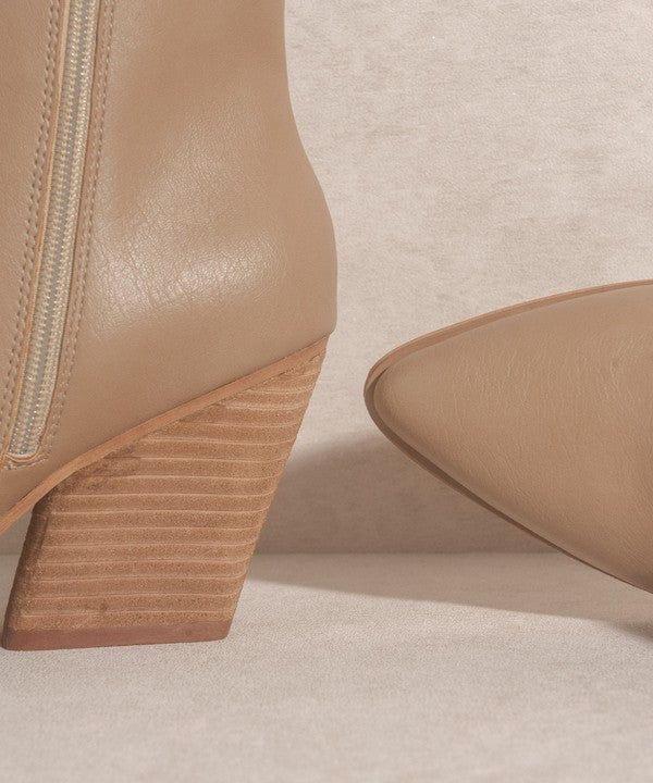 OASIS SOCIETY  - Stacked Heel Slim Bootie