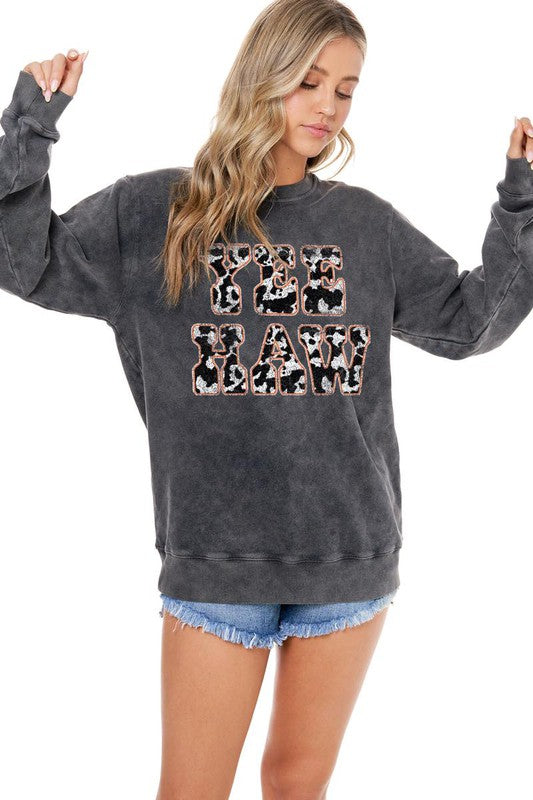 YEE HAW GRAPHIC MINERAL WASHED SWEATSHIRTS