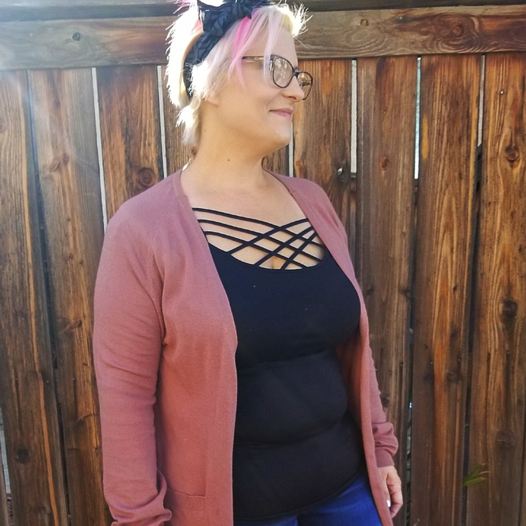 Criss Cross Curvy Tank