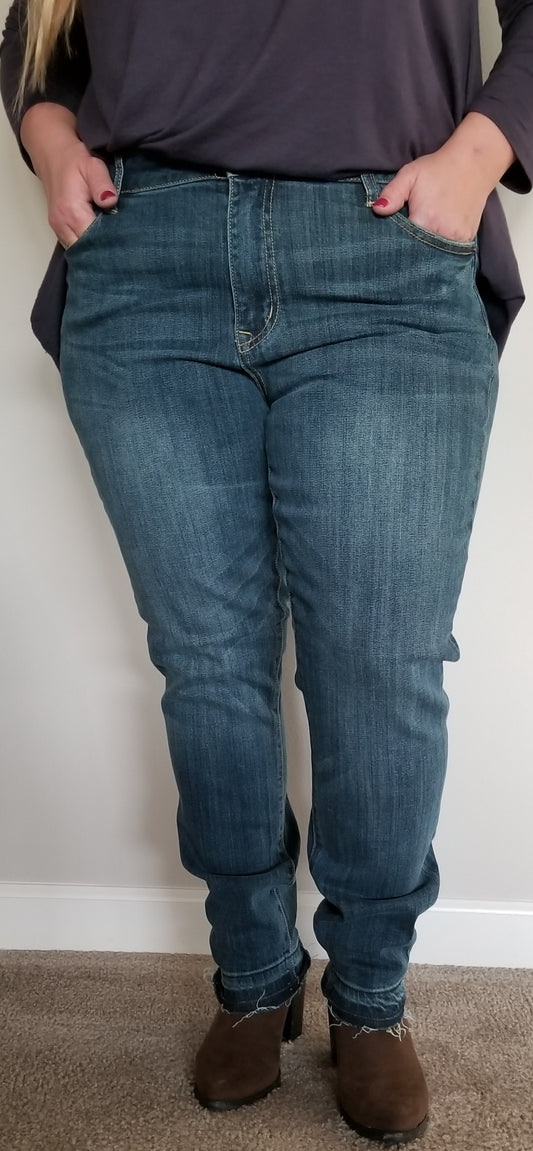 Curvy Released Hem Skinny Jeans