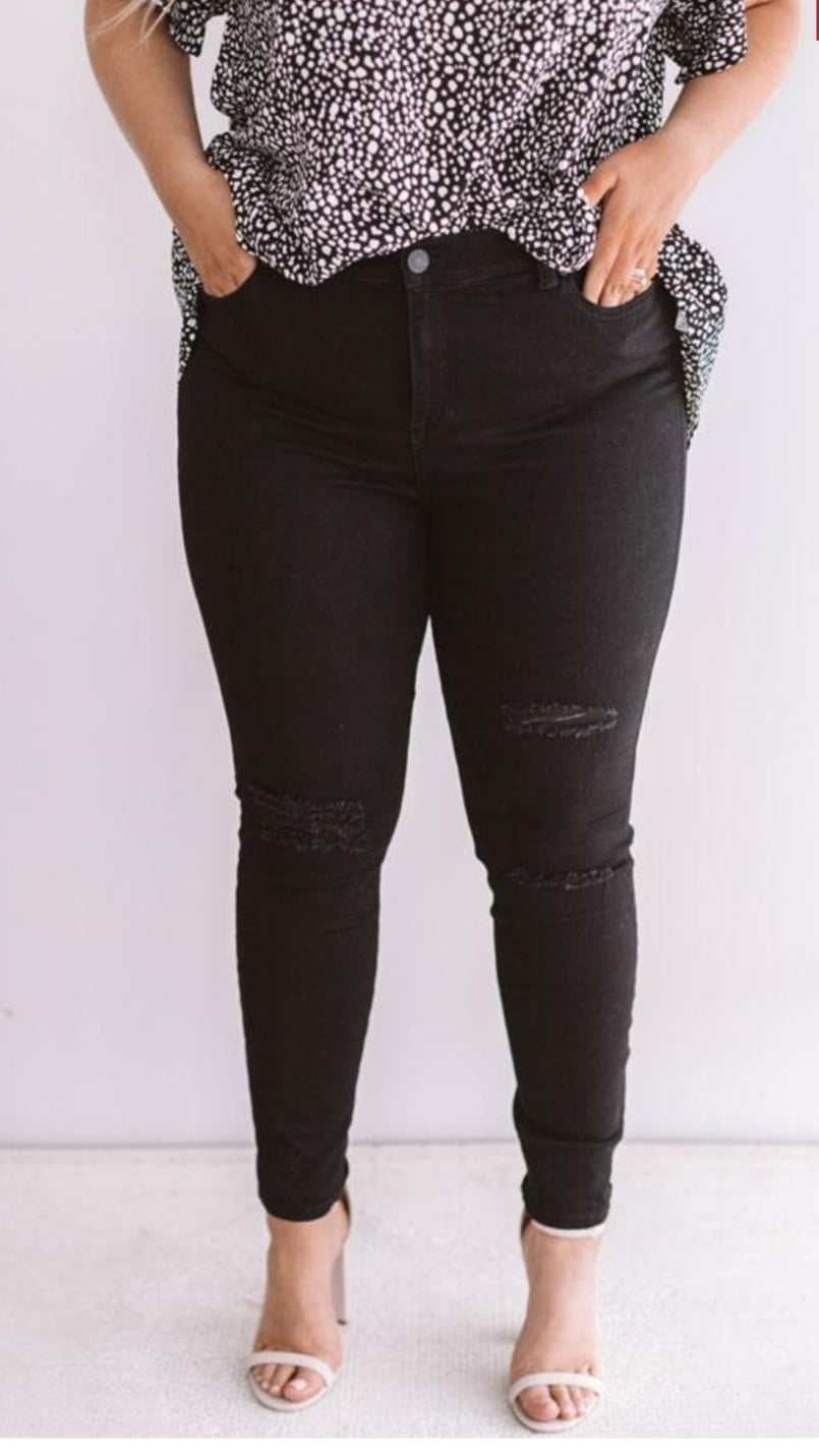 Curvy Celeste Black Distressed Knee Jeans