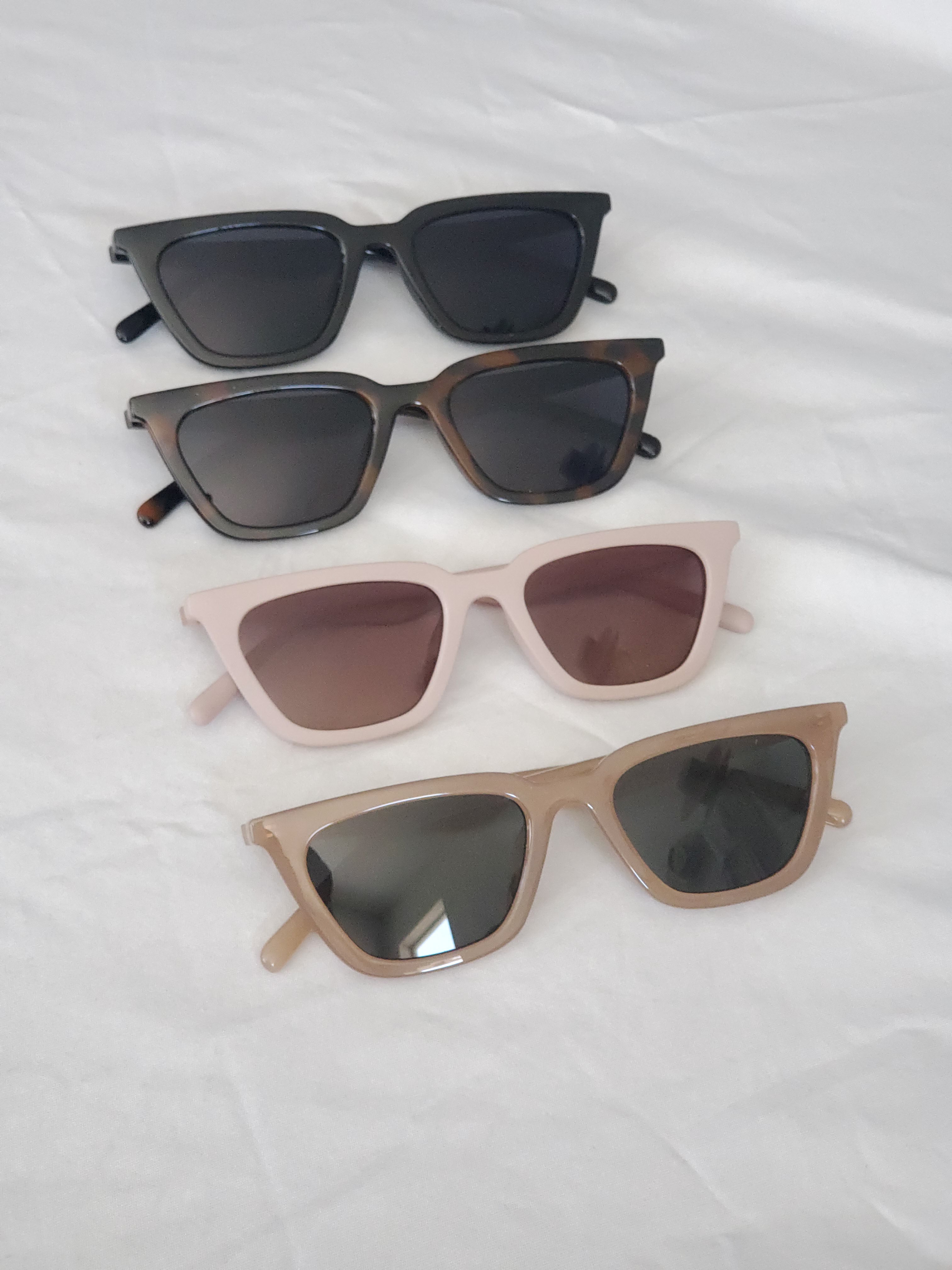 Neutral Retro Sunglasses 4 Colors