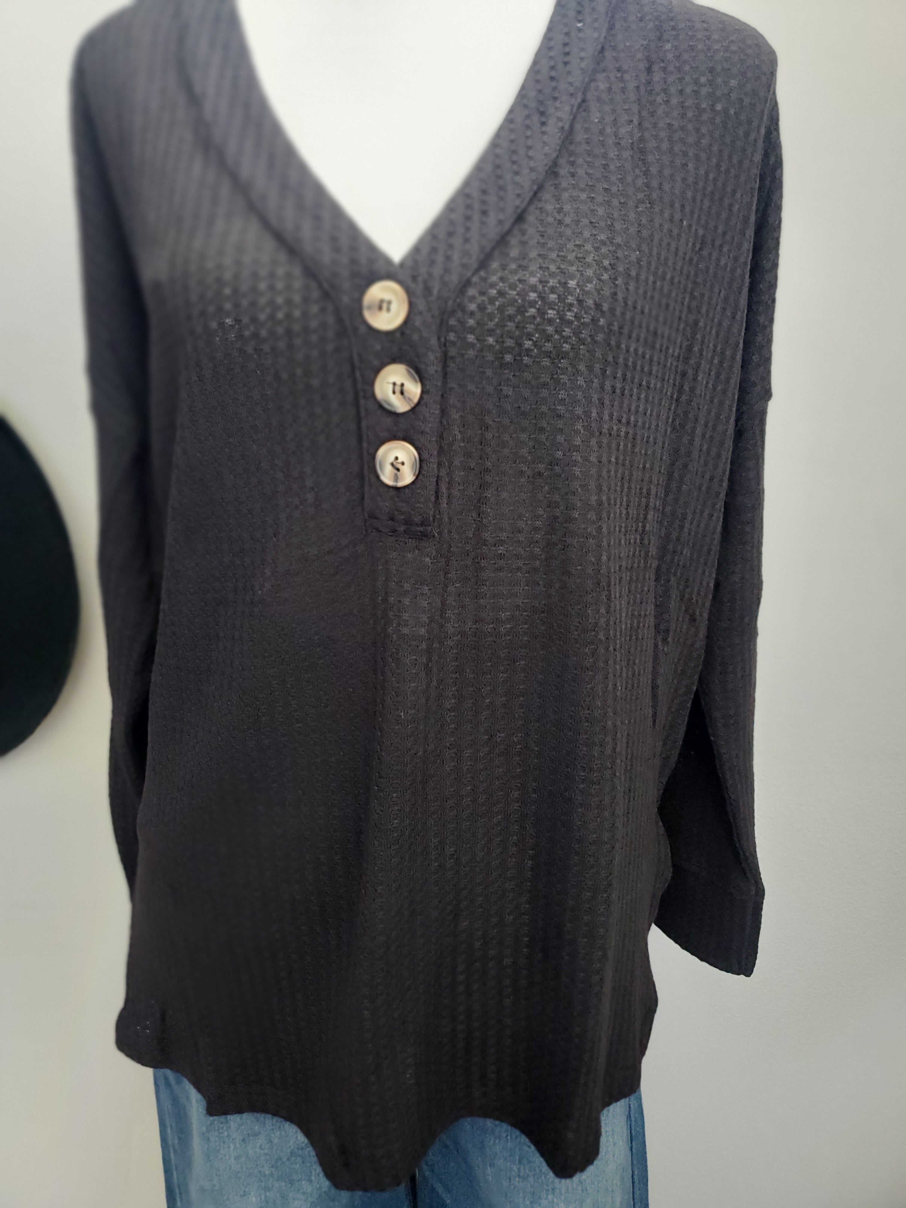 WAFFLE KNIT BUTTON UP HENLEY