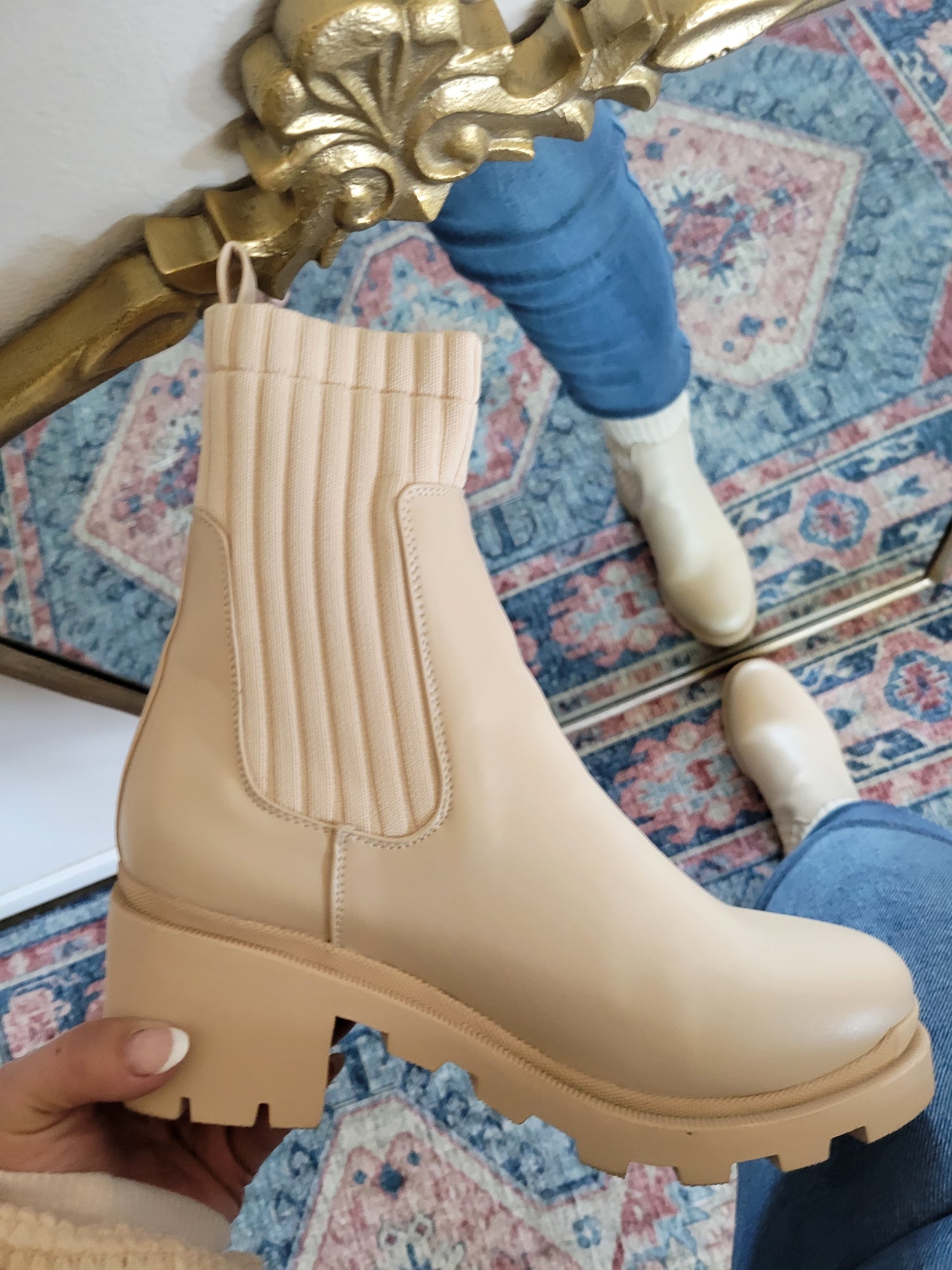 Shavon Booties Cream 7-11