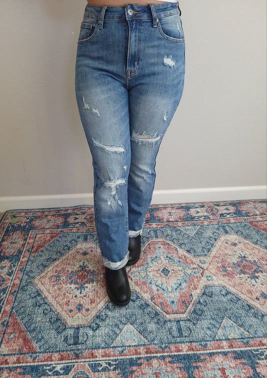 HIGH RISE DISTRESSED VINTAGE STRAIGHT LEG JEANS