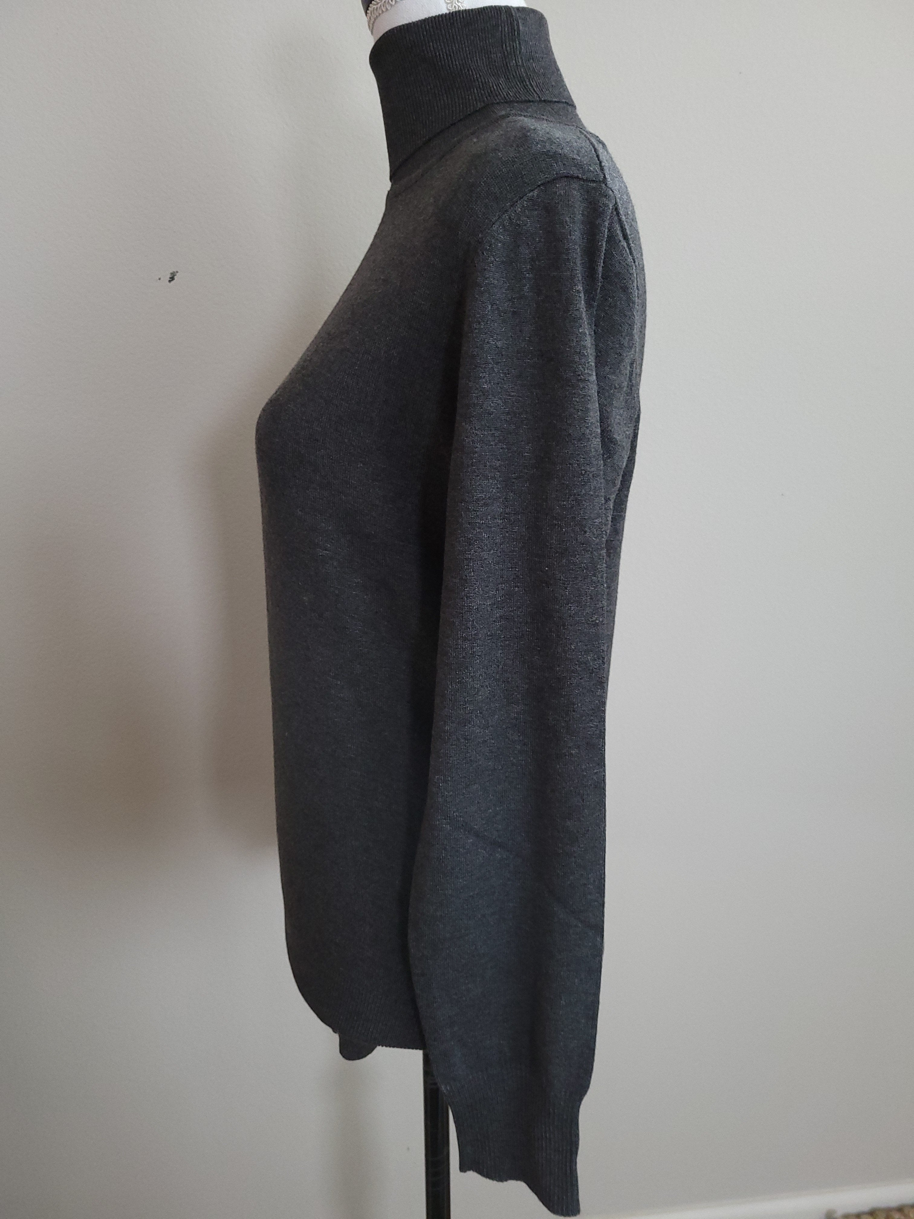 Fitted Grey Turtle Neck Sweater