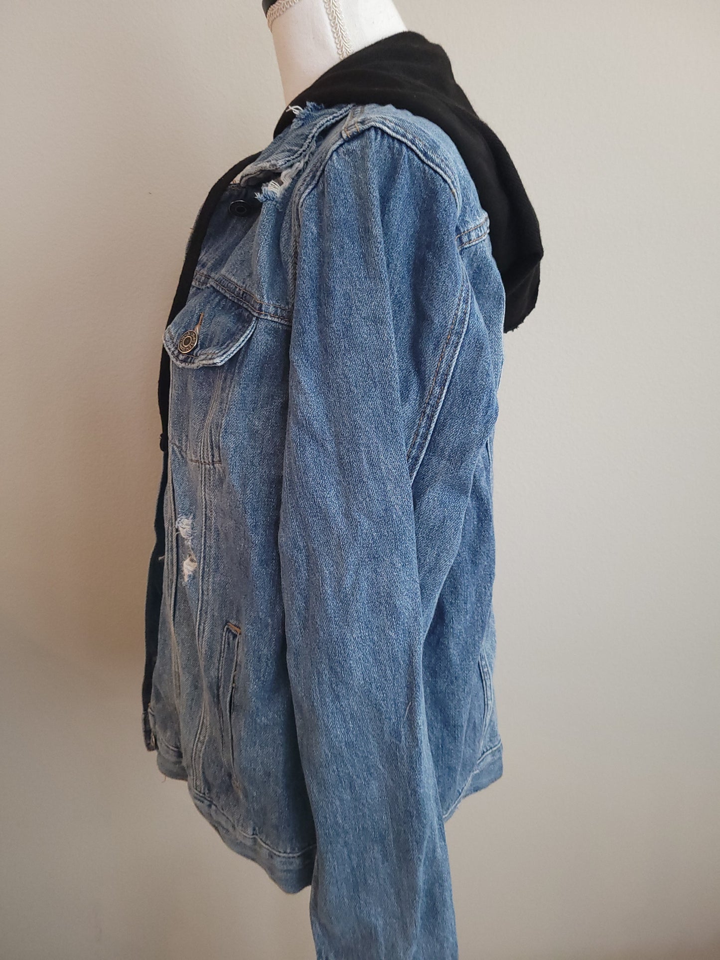 DISTRESSED JACKET WITH DETACHABLE HOODIE