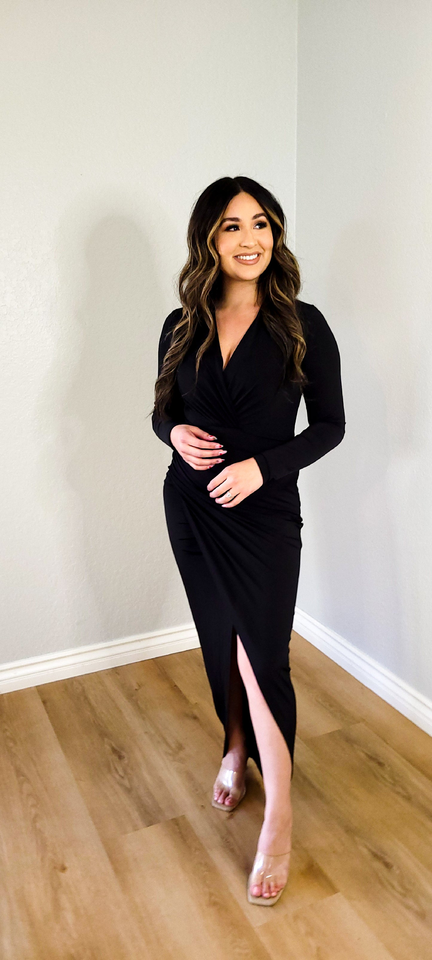 Long Sleeve Ruched  Surplice Bodycon Dress-Black