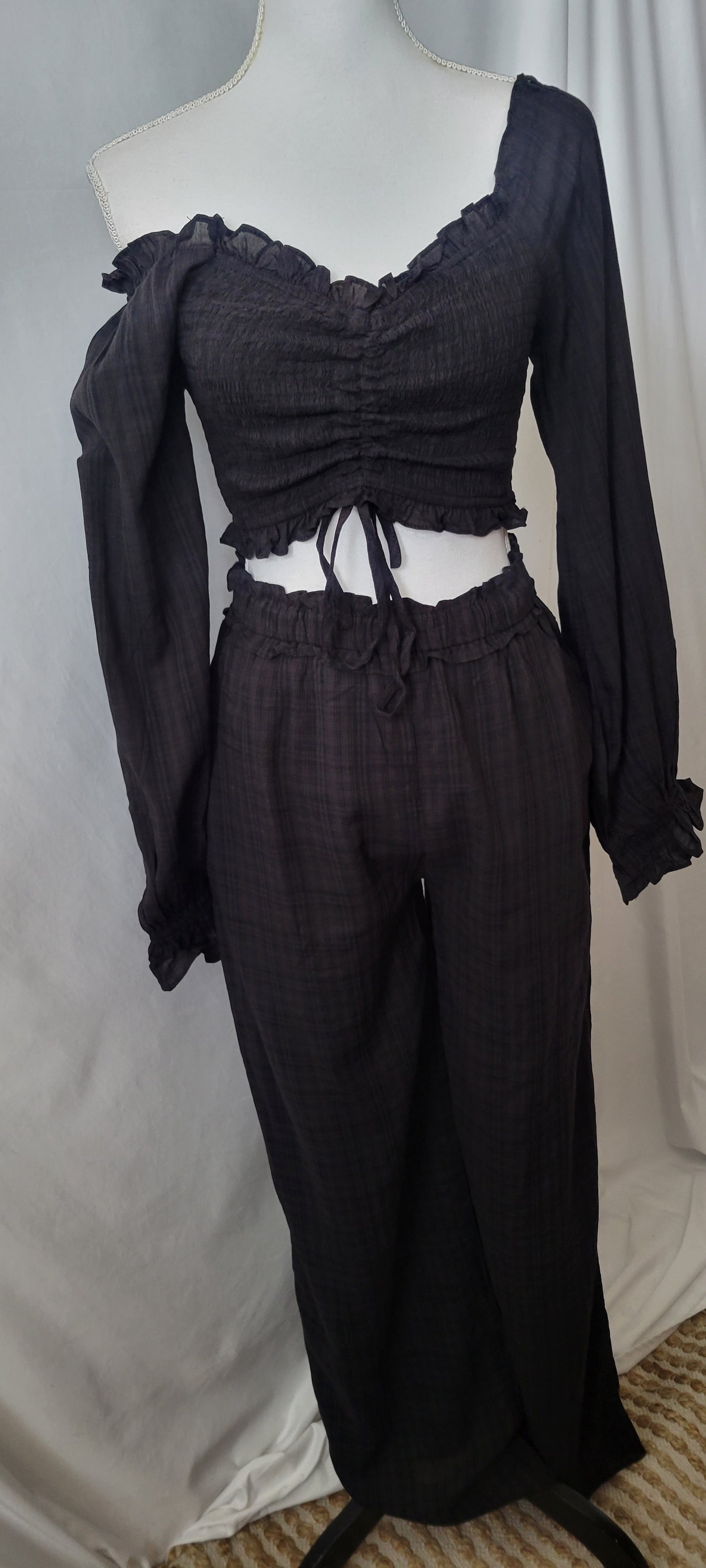 PRINTED WOVEN TOP AND PANT SET-BLACK