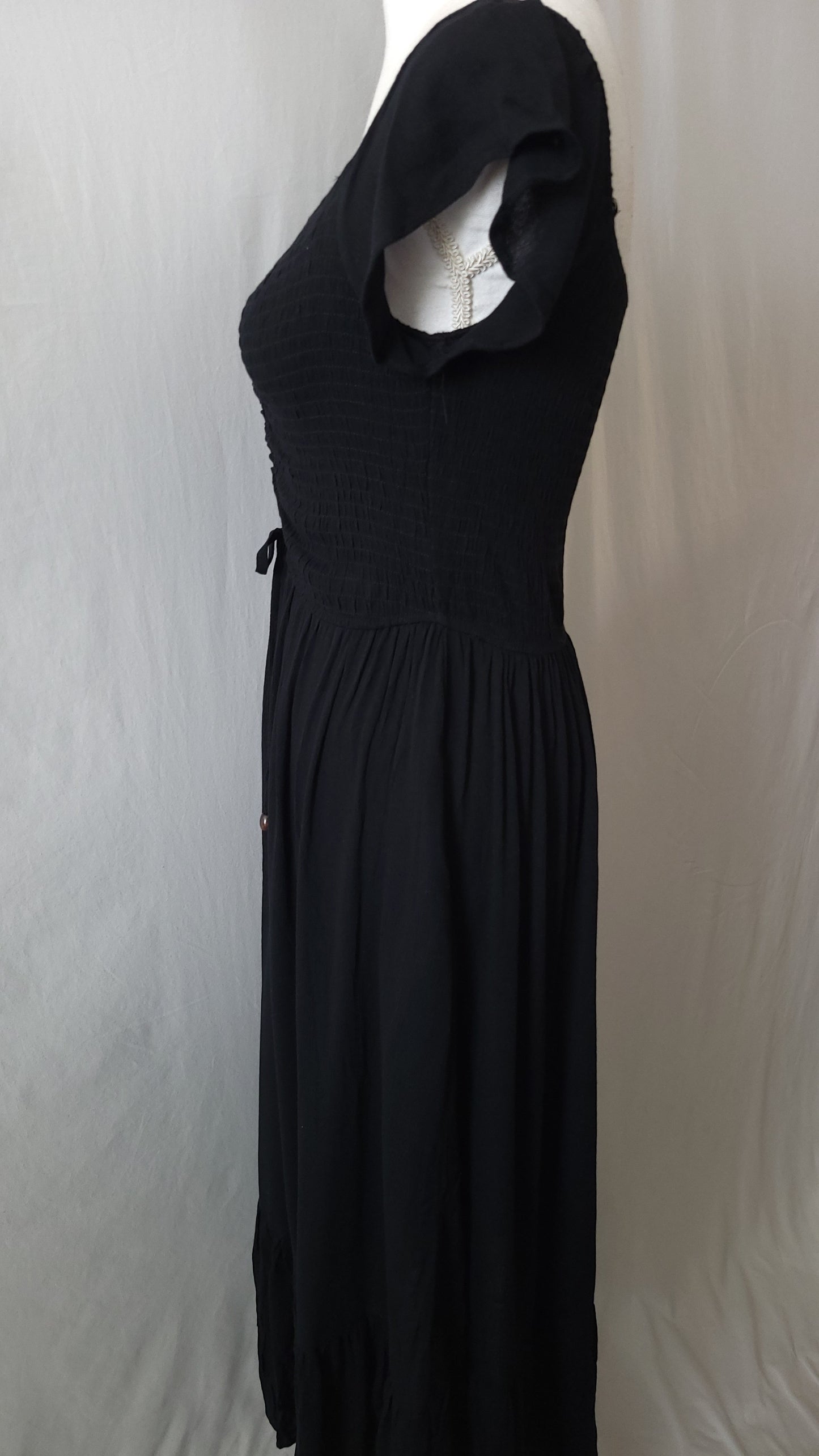 SMOCKED OFF SHOULDER RUCHED CHEST MAXI DRESS-BLACK