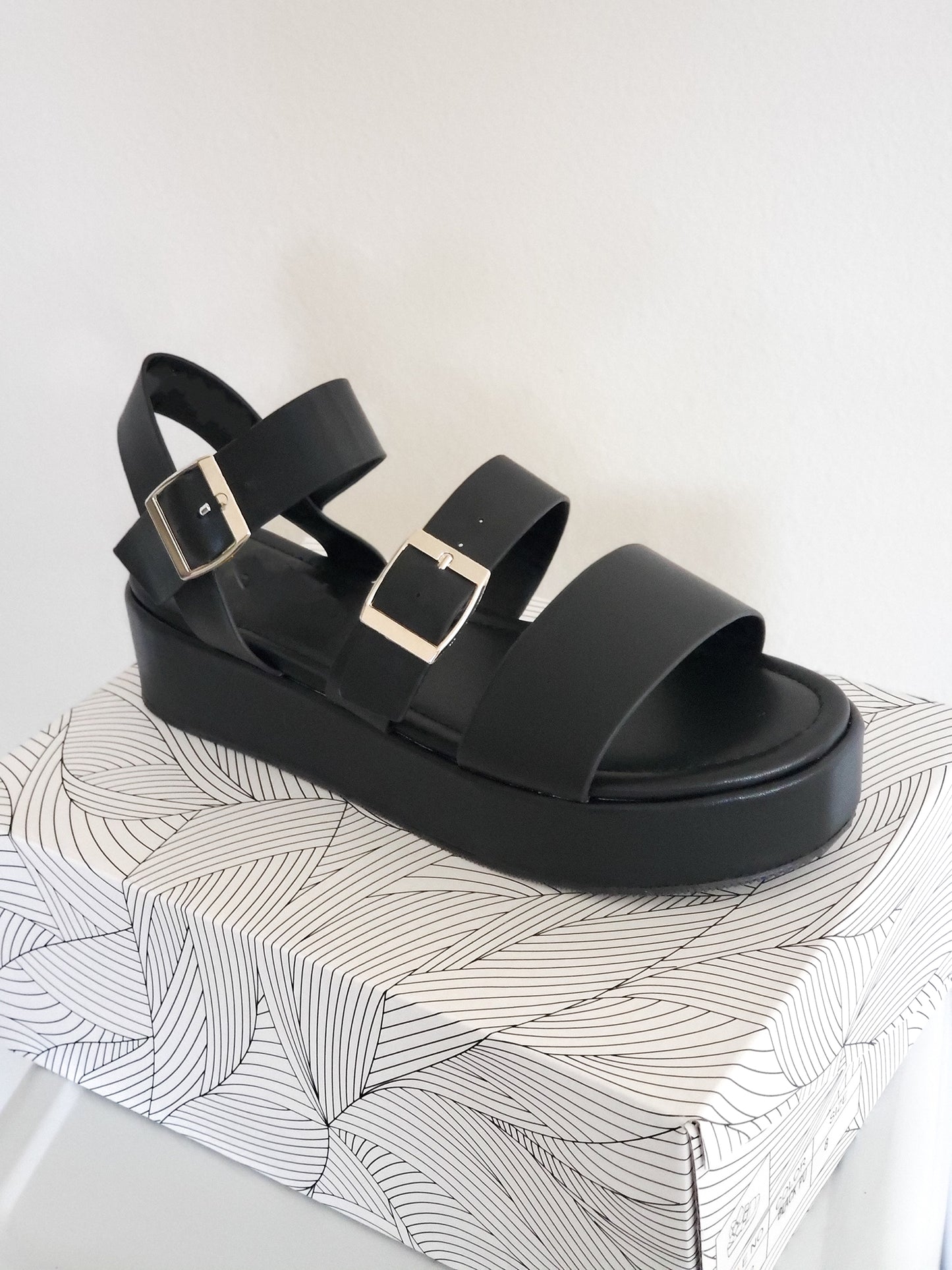 Platform Black Celeste Sandals