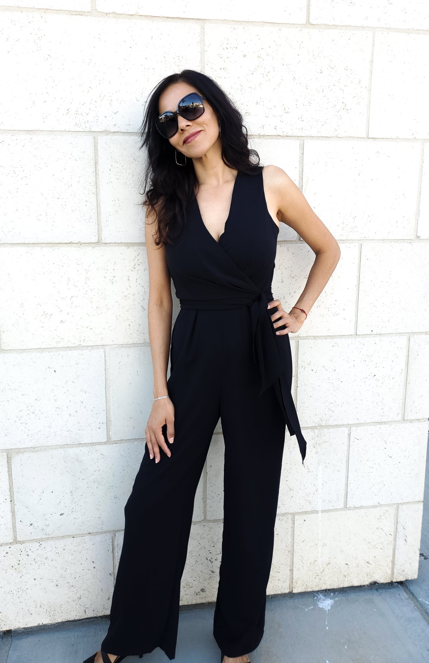 Solid Sleeveless Essential Jumpsuit in Black