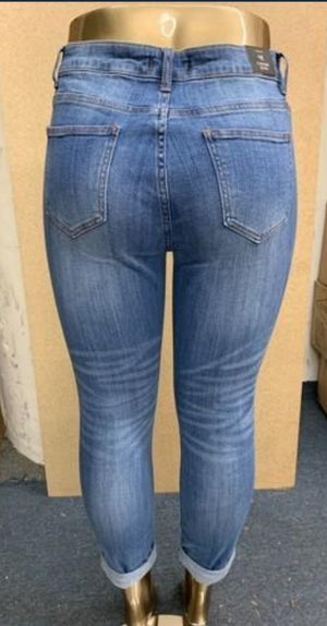 Curvy Distressed Cuffed Jeans