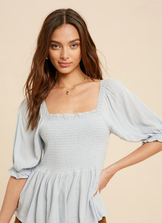 SMOCKED BODICE SQUARE NECK TOP