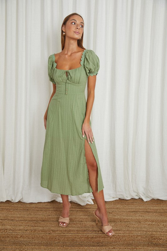 Garden Party Puff Sleeves Midi Dress