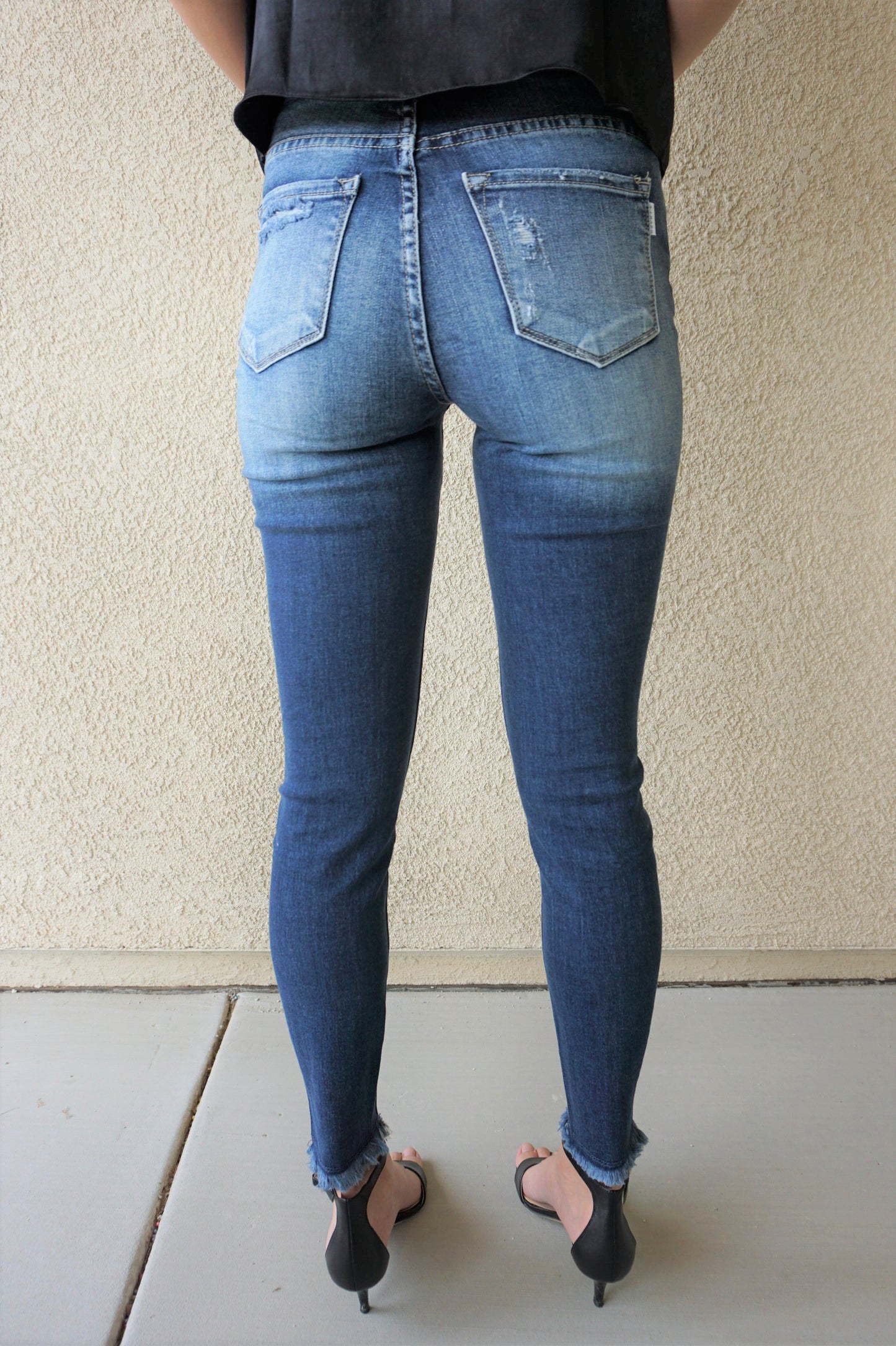 Haydee  Distressed  Jeans